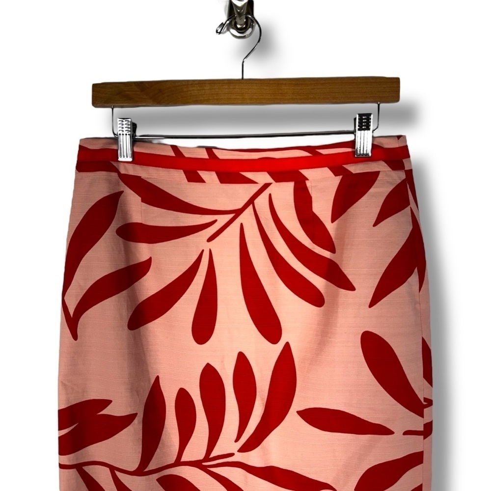 Boden Preppy Modern Knee Length Pencil Skirt, Chalky Pink Olive Branch, Size 8R - Picture 3 of 12